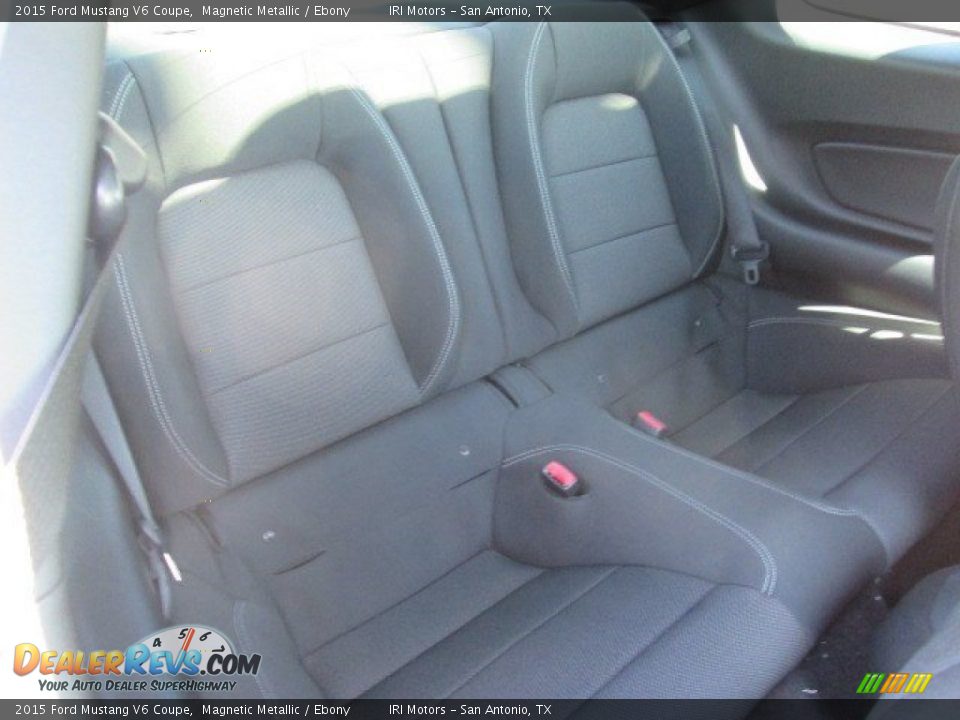 2015 Ford Mustang V6 Coupe Magnetic Metallic / Ebony Photo #11