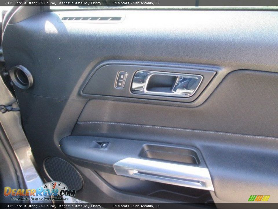 2015 Ford Mustang V6 Coupe Magnetic Metallic / Ebony Photo #18