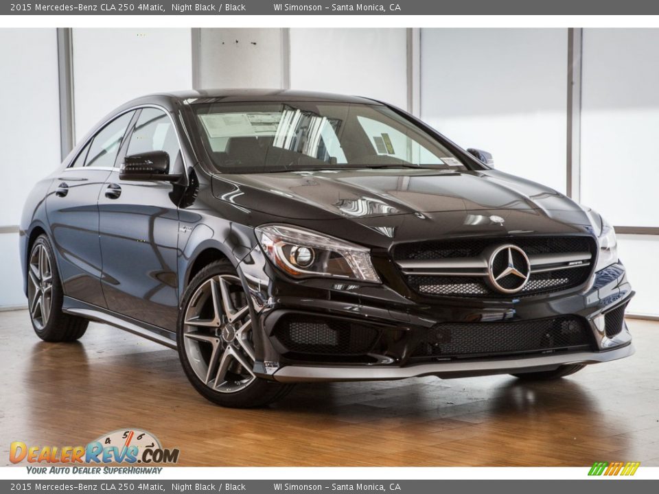 Front 3/4 View of 2015 Mercedes-Benz CLA 250 4Matic Photo #12