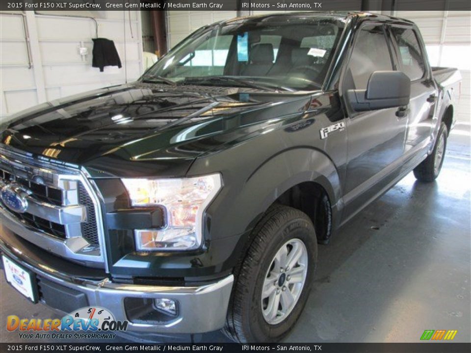 2015 Ford F150 XLT SuperCrew Green Gem Metallic / Medium Earth Gray Photo #3
