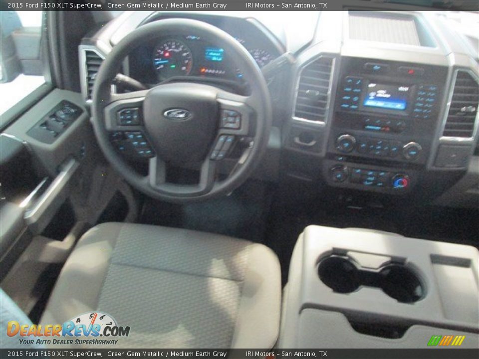 2015 Ford F150 XLT SuperCrew Green Gem Metallic / Medium Earth Gray Photo #11
