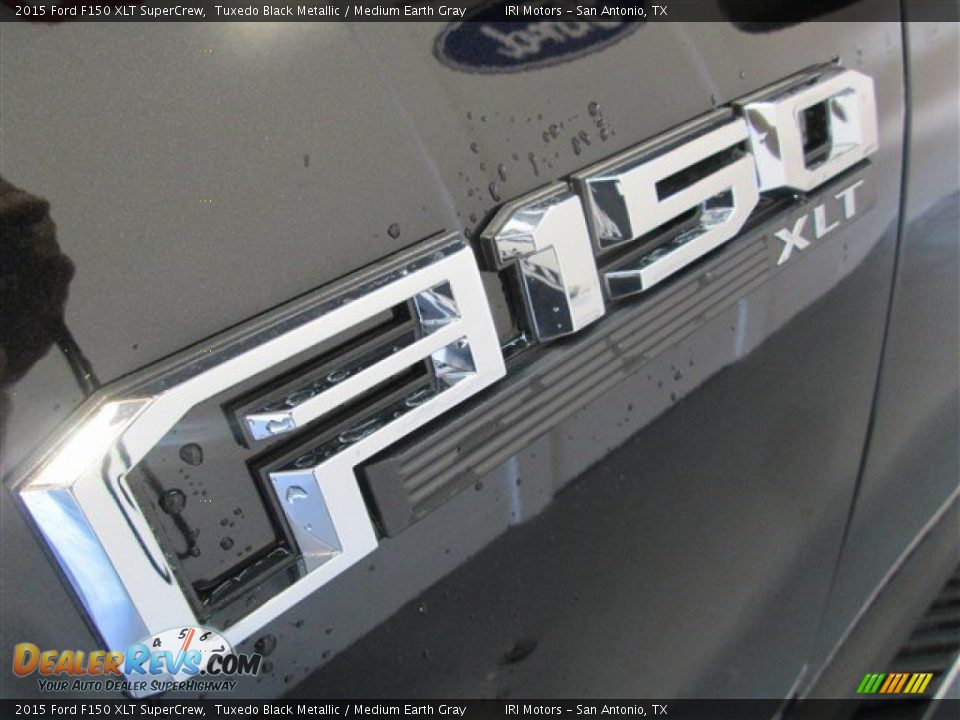 2015 Ford F150 XLT SuperCrew Tuxedo Black Metallic / Medium Earth Gray Photo #4