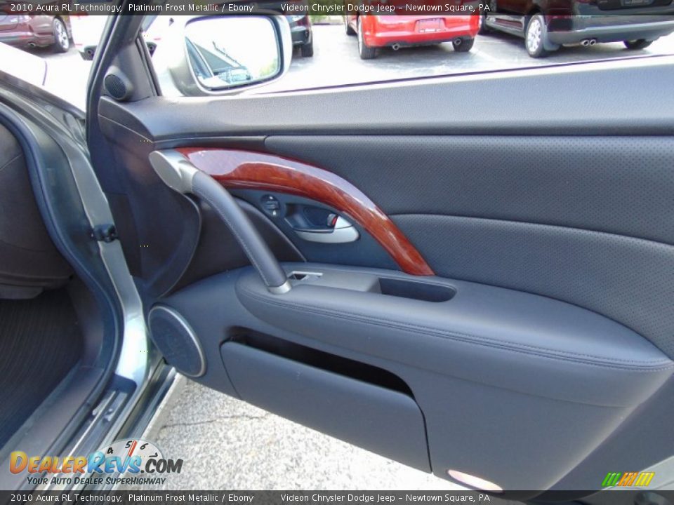 2010 Acura RL Technology Platinum Frost Metallic / Ebony Photo #17