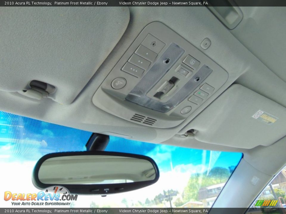 2010 Acura RL Technology Platinum Frost Metallic / Ebony Photo #24