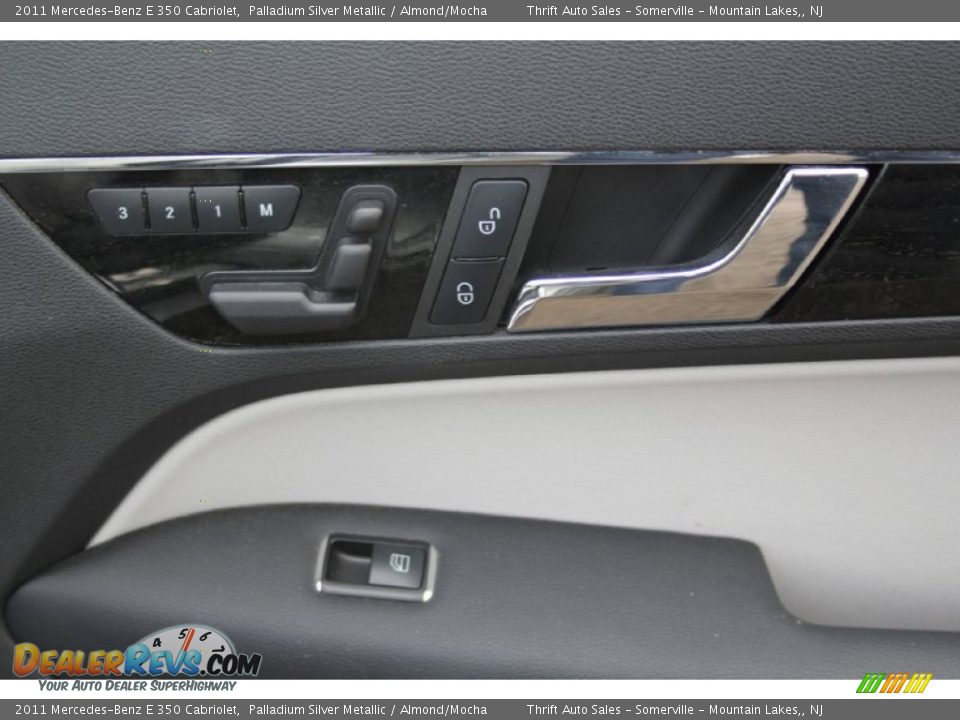 2011 Mercedes-Benz E 350 Cabriolet Palladium Silver Metallic / Almond/Mocha Photo #18