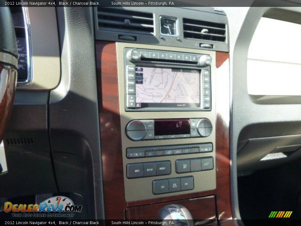 2012 Lincoln Navigator 4x4 Black / Charcoal Black Photo #22