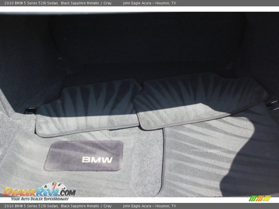 2010 BMW 5 Series 528i Sedan Black Sapphire Metallic / Gray Photo #17