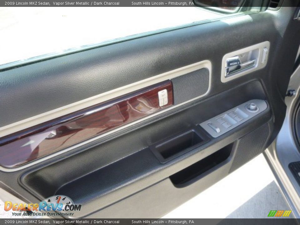 2009 Lincoln MKZ Sedan Vapor Silver Metallic / Dark Charcoal Photo #17