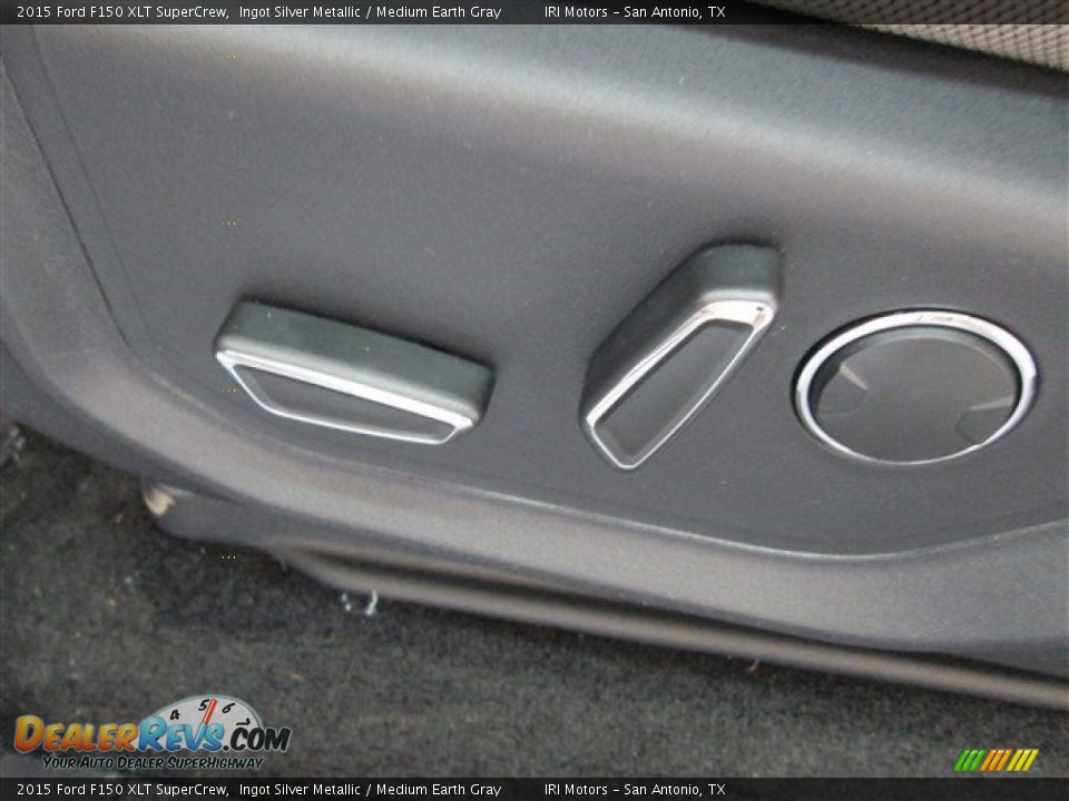 2015 Ford F150 XLT SuperCrew Ingot Silver Metallic / Medium Earth Gray Photo #12
