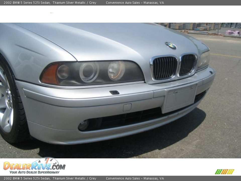 2002 BMW 5 Series 525i Sedan Titanium Silver Metallic / Grey Photo #3