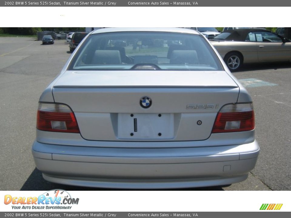 2002 BMW 5 Series 525i Sedan Titanium Silver Metallic / Grey Photo #5