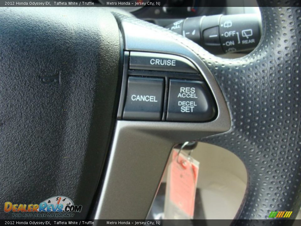 2012 Honda Odyssey EX Taffeta White / Truffle Photo #17