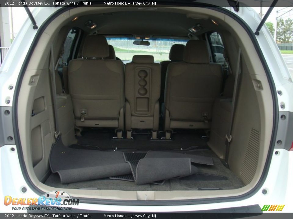 2012 Honda Odyssey EX Taffeta White / Truffle Photo #23
