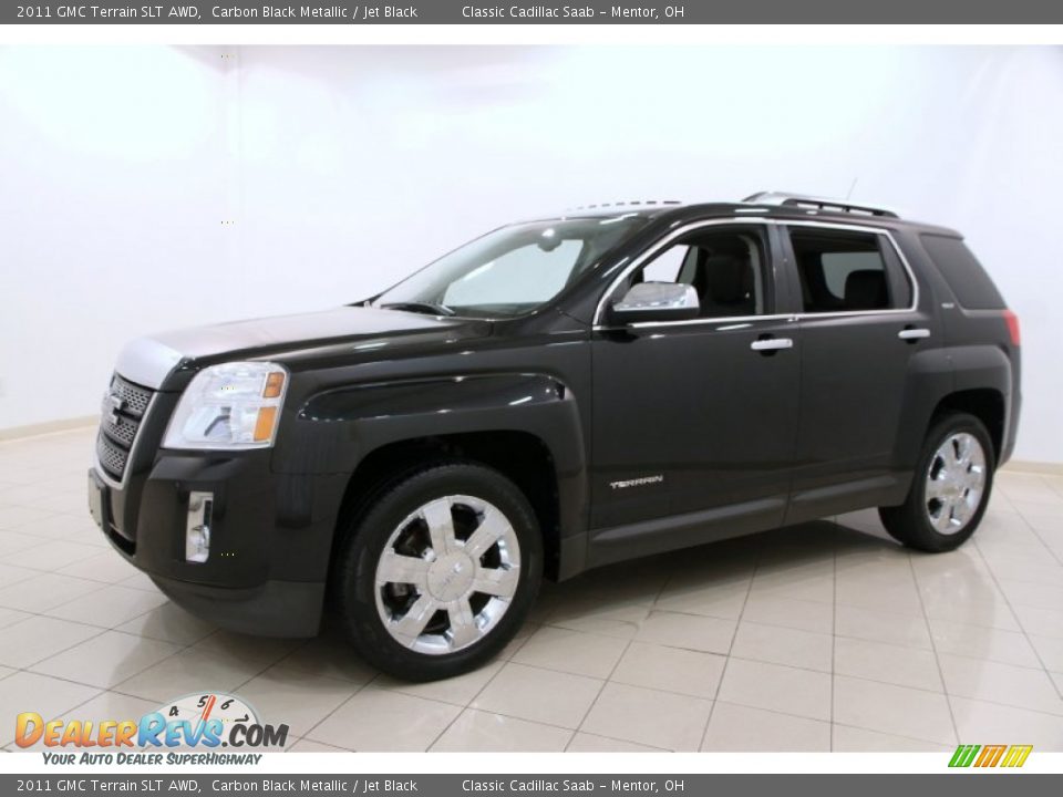 Front 3/4 View of 2011 GMC Terrain SLT AWD Photo #3