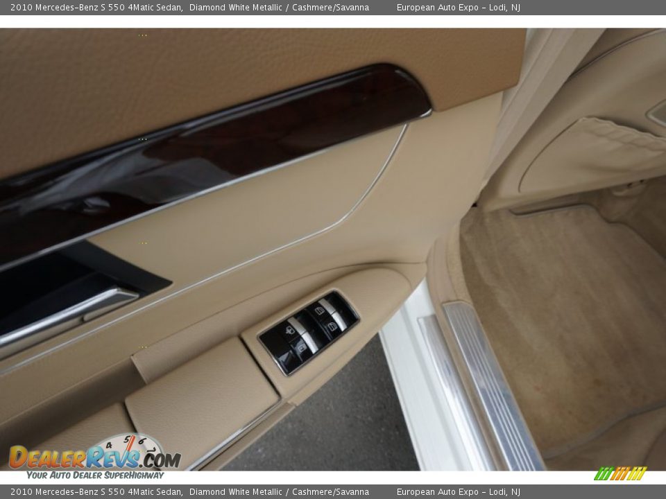 2010 Mercedes-Benz S 550 4Matic Sedan Diamond White Metallic / Cashmere/Savanna Photo #25