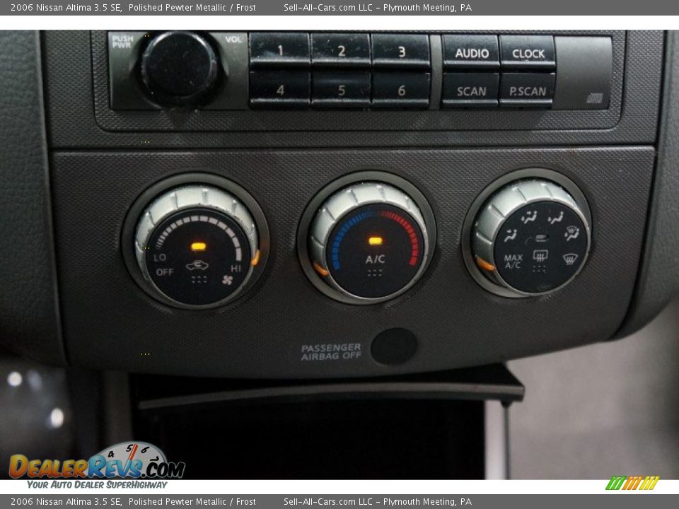 2006 Nissan Altima 3.5 SE Polished Pewter Metallic / Frost Photo #30