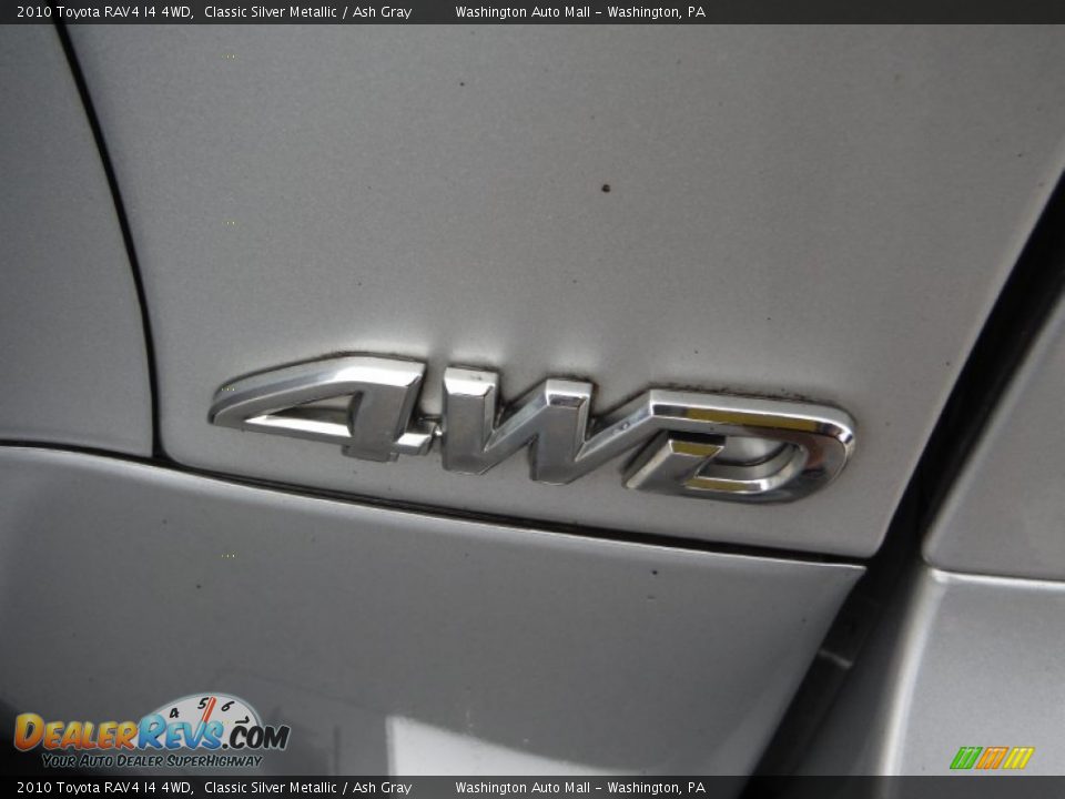 2010 Toyota RAV4 I4 4WD Classic Silver Metallic / Ash Gray Photo #10