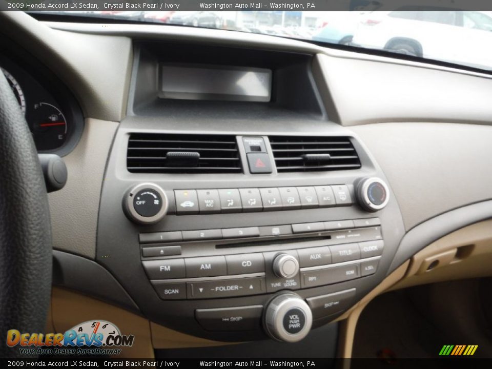 2009 Honda Accord LX Sedan Crystal Black Pearl / Ivory Photo #14