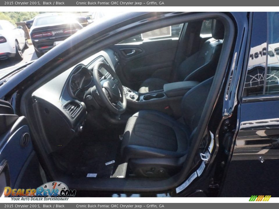 2015 Chrysler 200 S Black / Black Photo #9