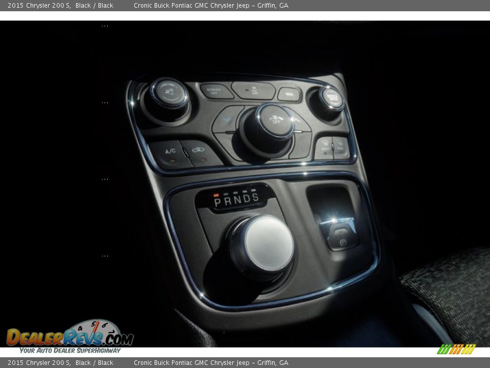 2015 Chrysler 200 S Black / Black Photo #17