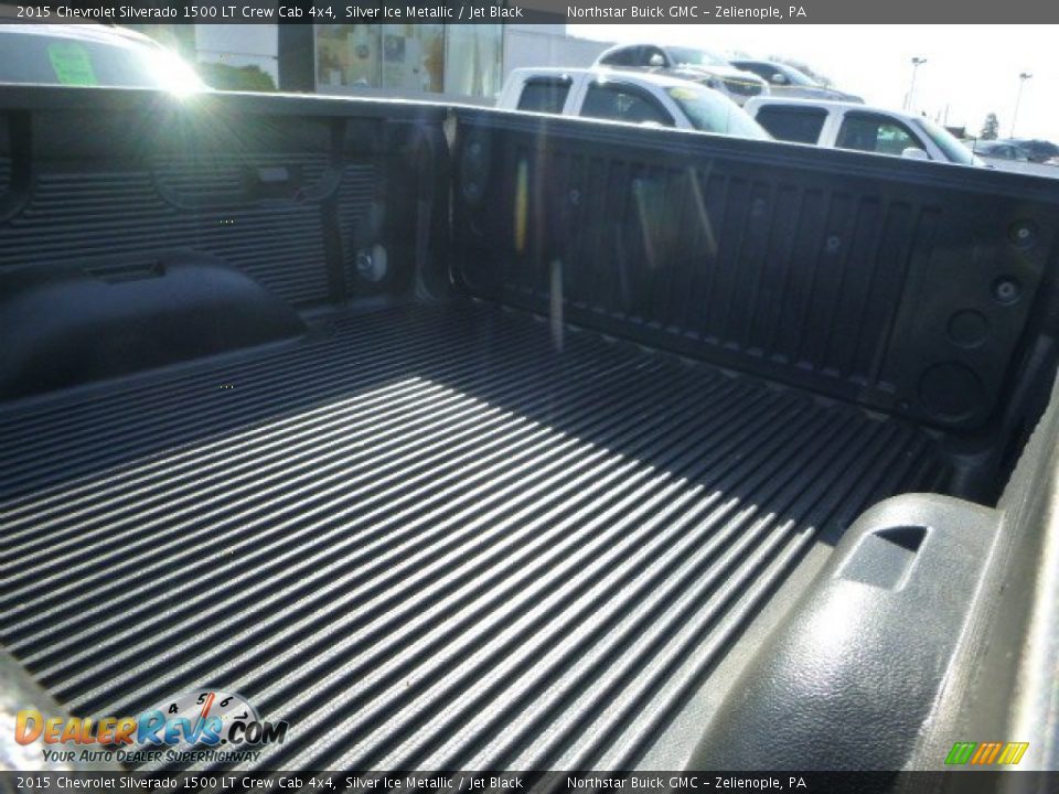 2015 Chevrolet Silverado 1500 LT Crew Cab 4x4 Silver Ice Metallic / Jet Black Photo #3