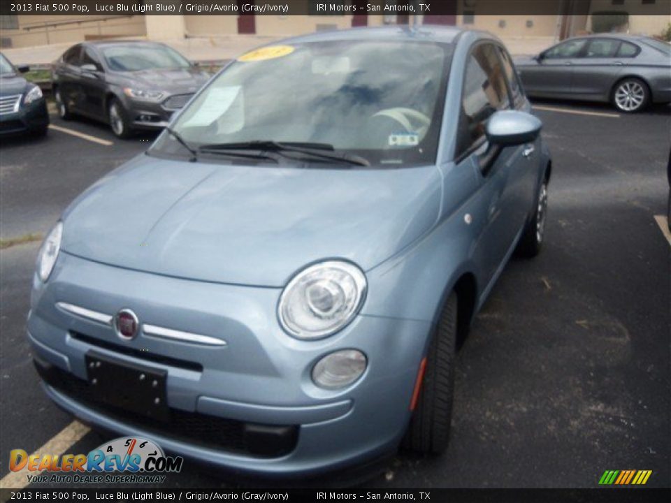 Front 3/4 View of 2013 Fiat 500 Pop Photo #3