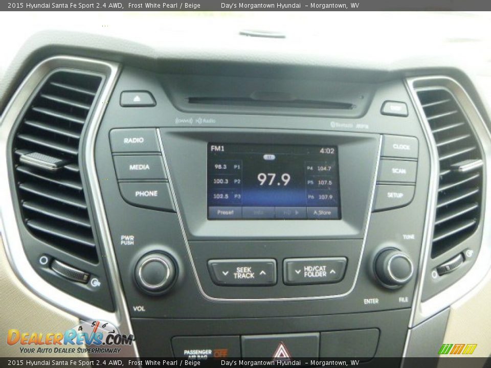 2015 Hyundai Santa Fe Sport 2.4 AWD Frost White Pearl / Beige Photo #17