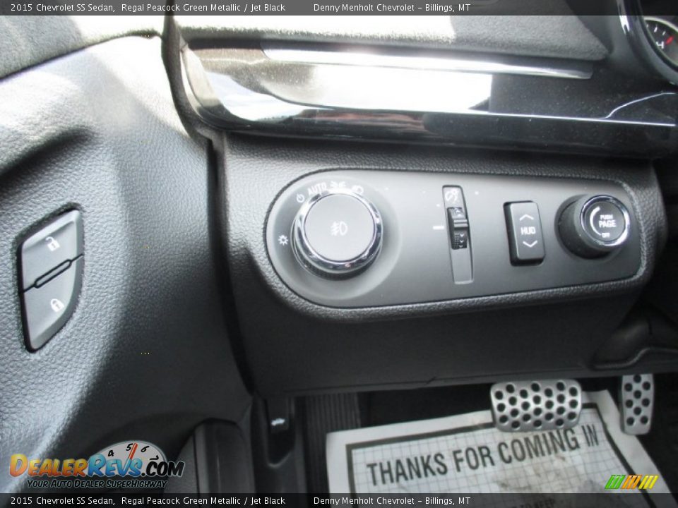 Controls of 2015 Chevrolet SS Sedan Photo #14