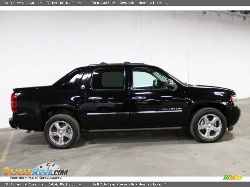 2013 Chevrolet Avalanche LTZ 4x4 Black / Ebony Photo #7