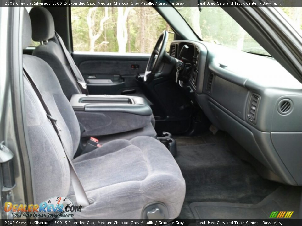 2002 Chevrolet Silverado 1500 LS Extended Cab Medium Charcoal Gray Metallic / Graphite Gray Photo #21