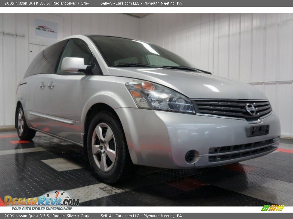2009 Nissan Quest 3.5 S Radiant Silver / Gray Photo #5