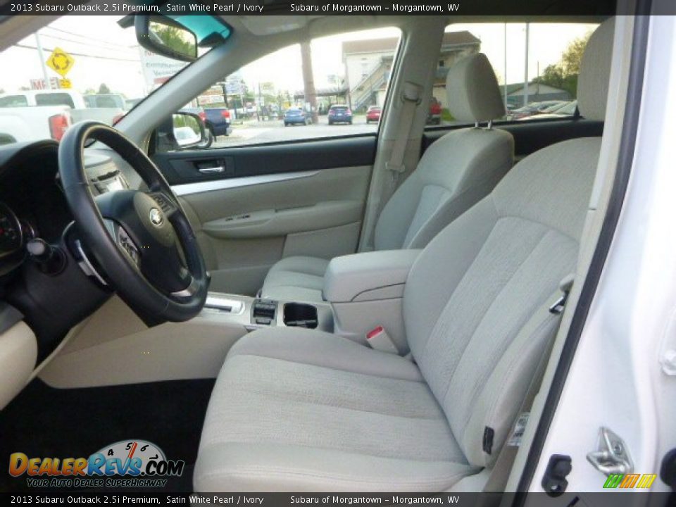 Ivory Interior - 2013 Subaru Outback 2.5i Premium Photo #14