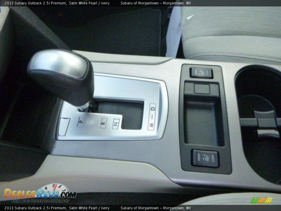 2013 Subaru Outback 2.5i Premium Satin White Pearl / Ivory Photo #25