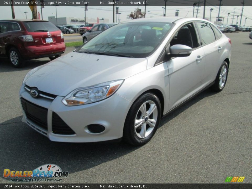 2014 Ford Focus SE Sedan Ingot Silver / Charcoal Black Photo #2