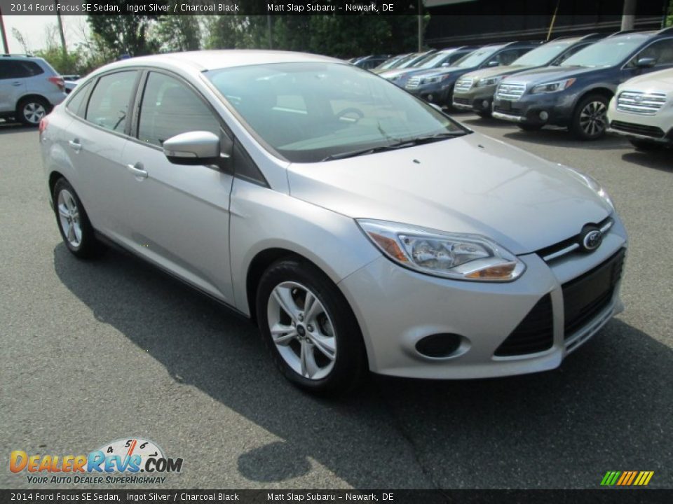 2014 Ford Focus SE Sedan Ingot Silver / Charcoal Black Photo #4