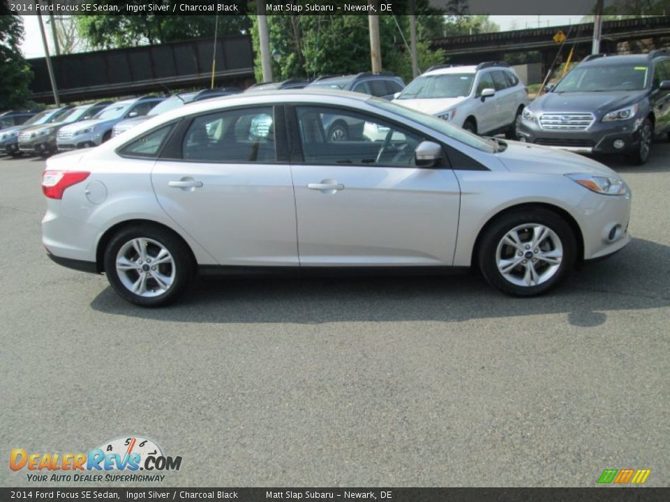 2014 Ford Focus SE Sedan Ingot Silver / Charcoal Black Photo #5