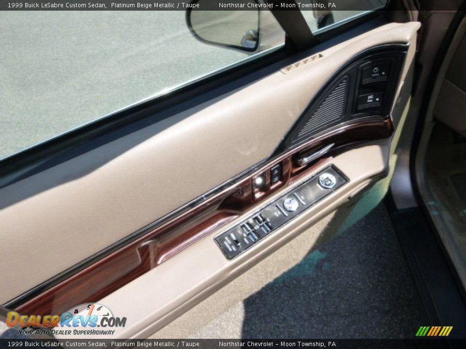 1999 Buick LeSabre Custom Sedan Platinum Beige Metallic / Taupe Photo #11