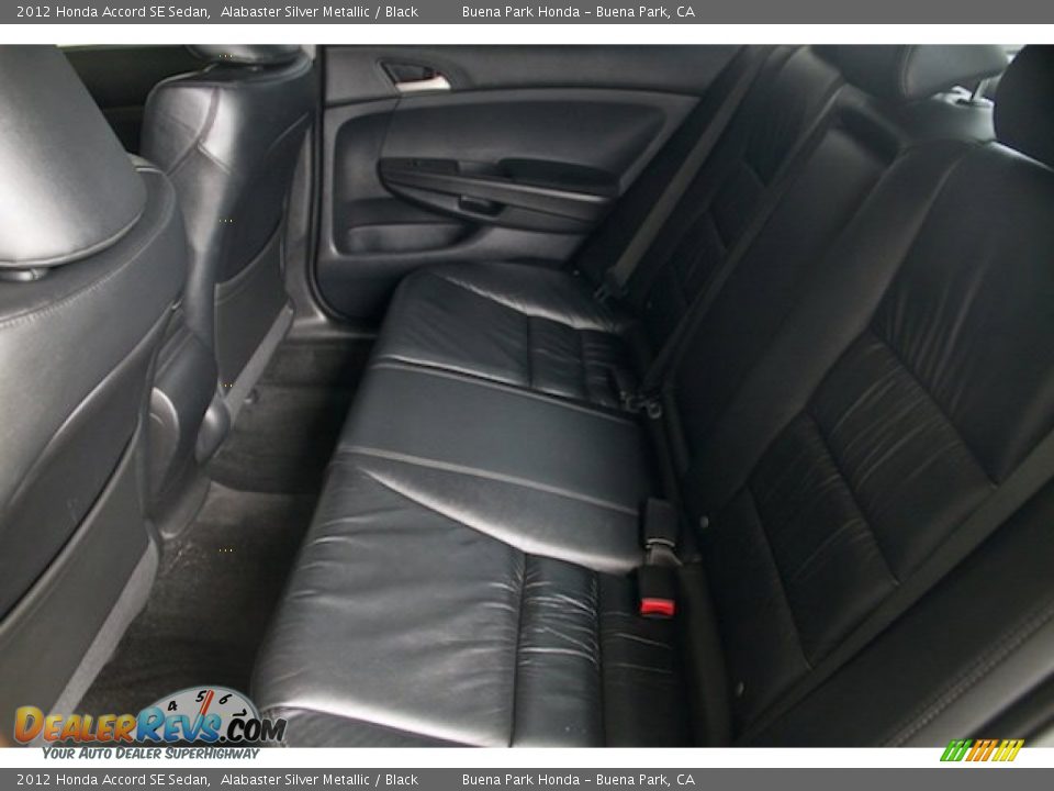 2012 Honda Accord SE Sedan Alabaster Silver Metallic / Black Photo #4
