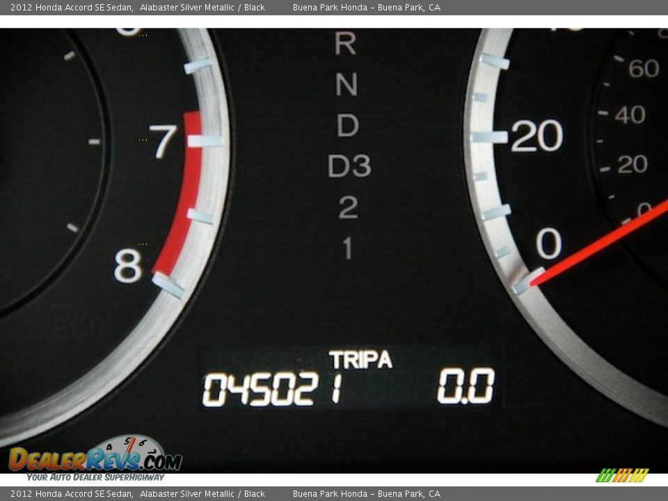 2012 Honda Accord SE Sedan Alabaster Silver Metallic / Black Photo #6