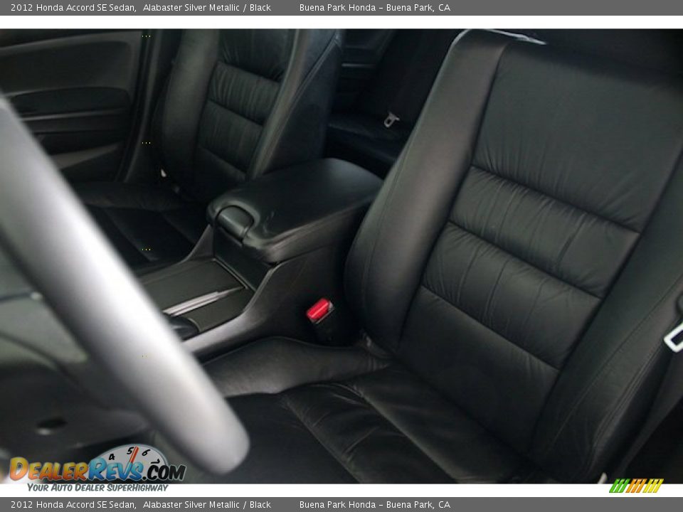 2012 Honda Accord SE Sedan Alabaster Silver Metallic / Black Photo #12