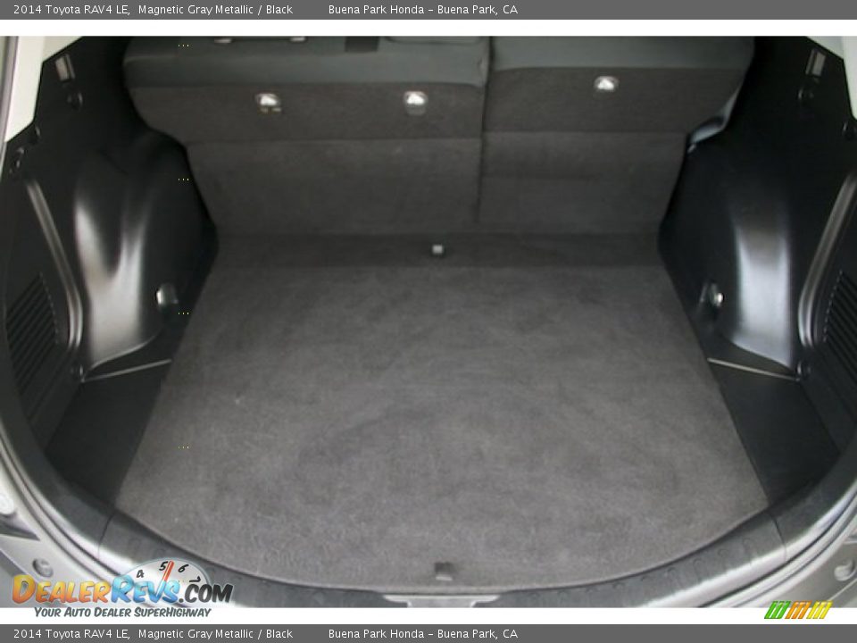 2014 Toyota RAV4 LE Magnetic Gray Metallic / Black Photo #14
