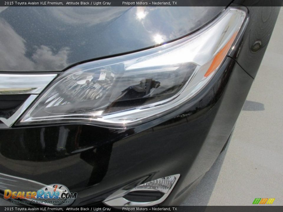 2015 Toyota Avalon XLE Premium Attitude Black / Light Gray Photo #9