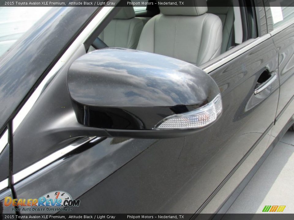 2015 Toyota Avalon XLE Premium Attitude Black / Light Gray Photo #12