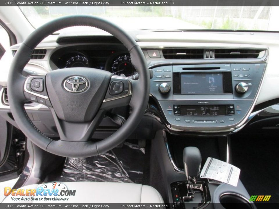 2015 Toyota Avalon XLE Premium Attitude Black / Light Gray Photo #24
