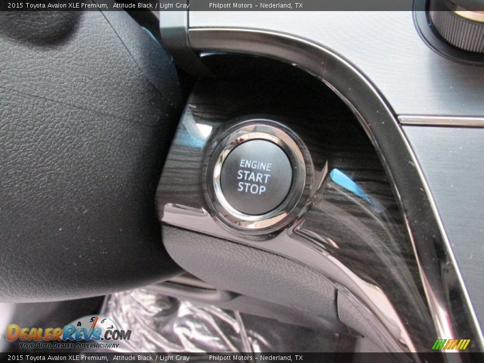 2015 Toyota Avalon XLE Premium Attitude Black / Light Gray Photo #30