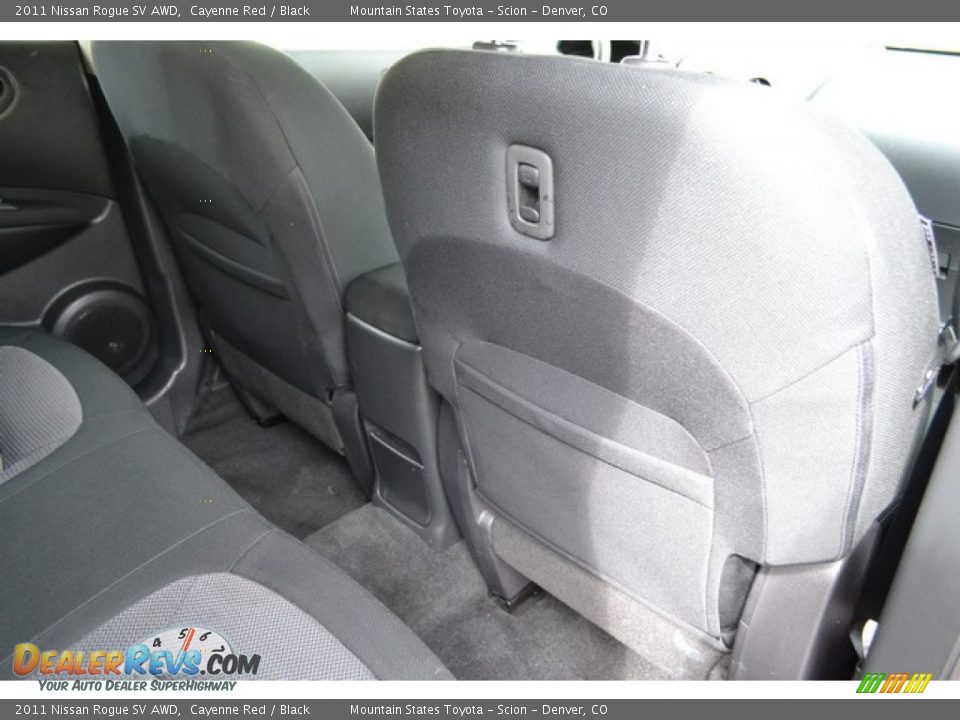 2011 Nissan Rogue SV AWD Cayenne Red / Black Photo #20