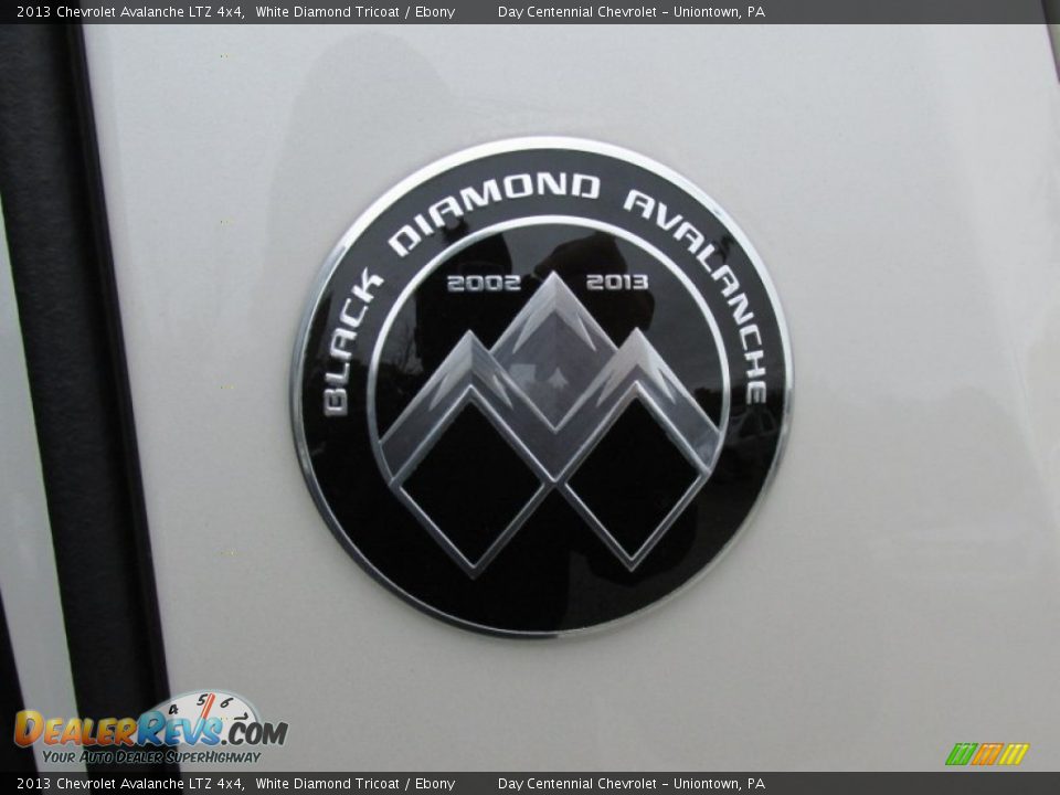 2013 Chevrolet Avalanche LTZ 4x4 White Diamond Tricoat / Ebony Photo #19