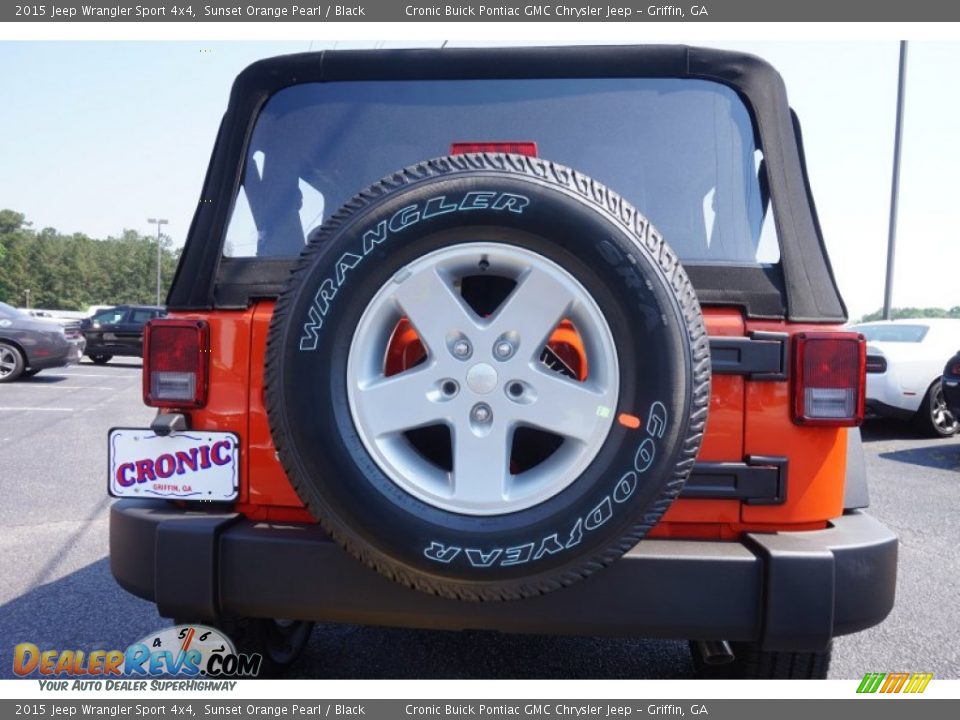2015 Jeep Wrangler Sport 4x4 Sunset Orange Pearl / Black Photo #6