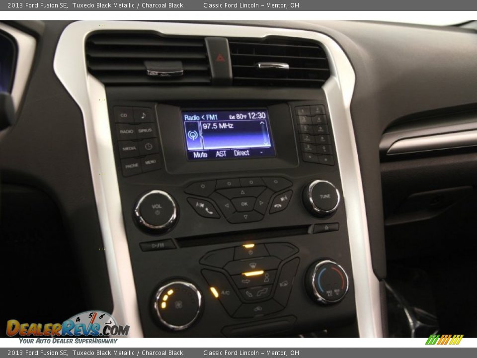 2013 Ford Fusion SE Tuxedo Black Metallic / Charcoal Black Photo #8