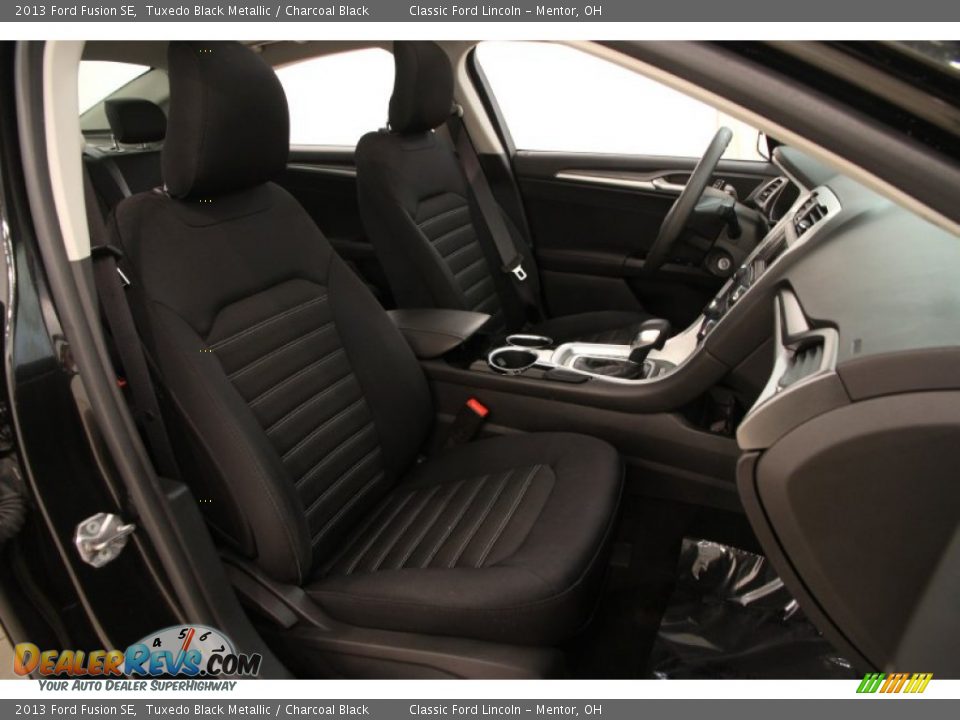 2013 Ford Fusion SE Tuxedo Black Metallic / Charcoal Black Photo #11